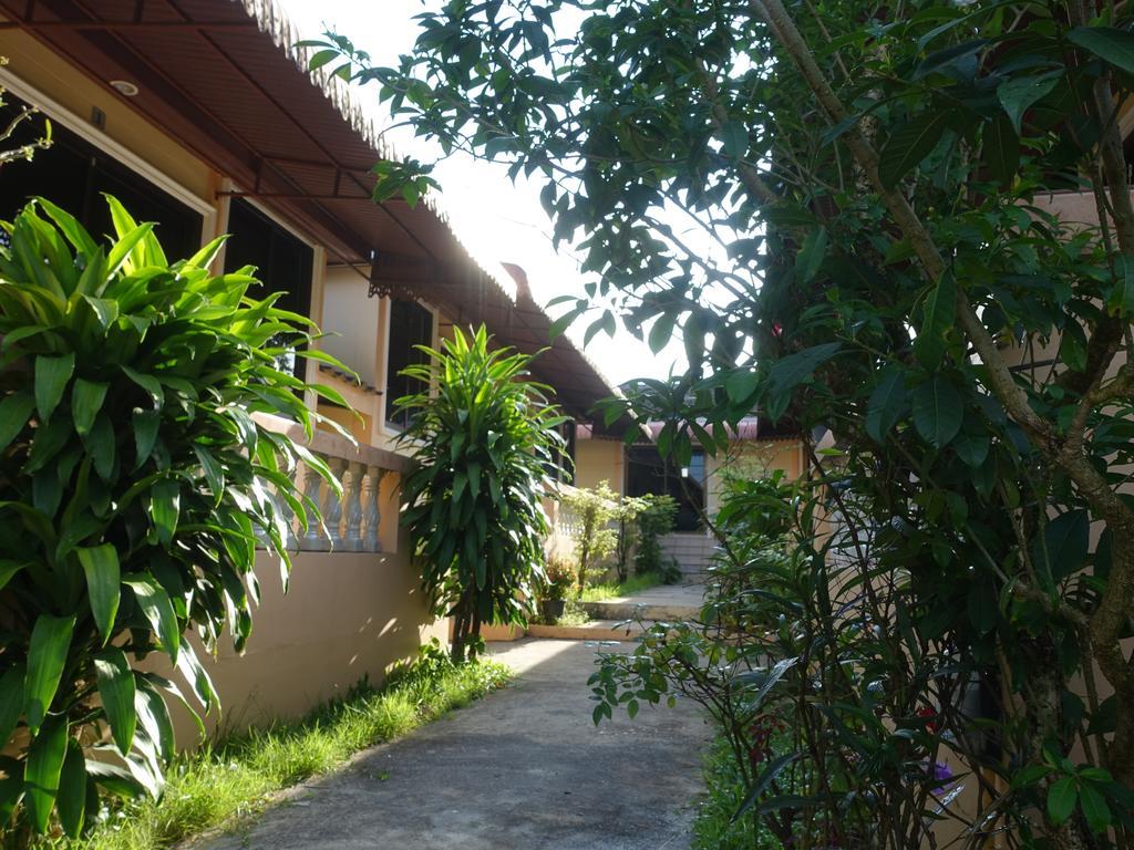 Naiyang Cottage Nai Yang Beach Buitenkant foto