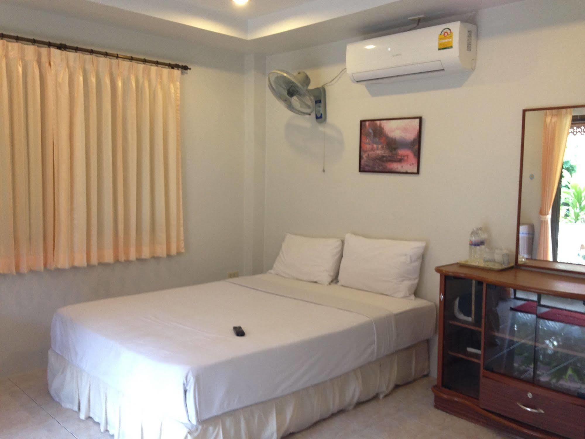 Naiyang Cottage Nai Yang Beach Buitenkant foto