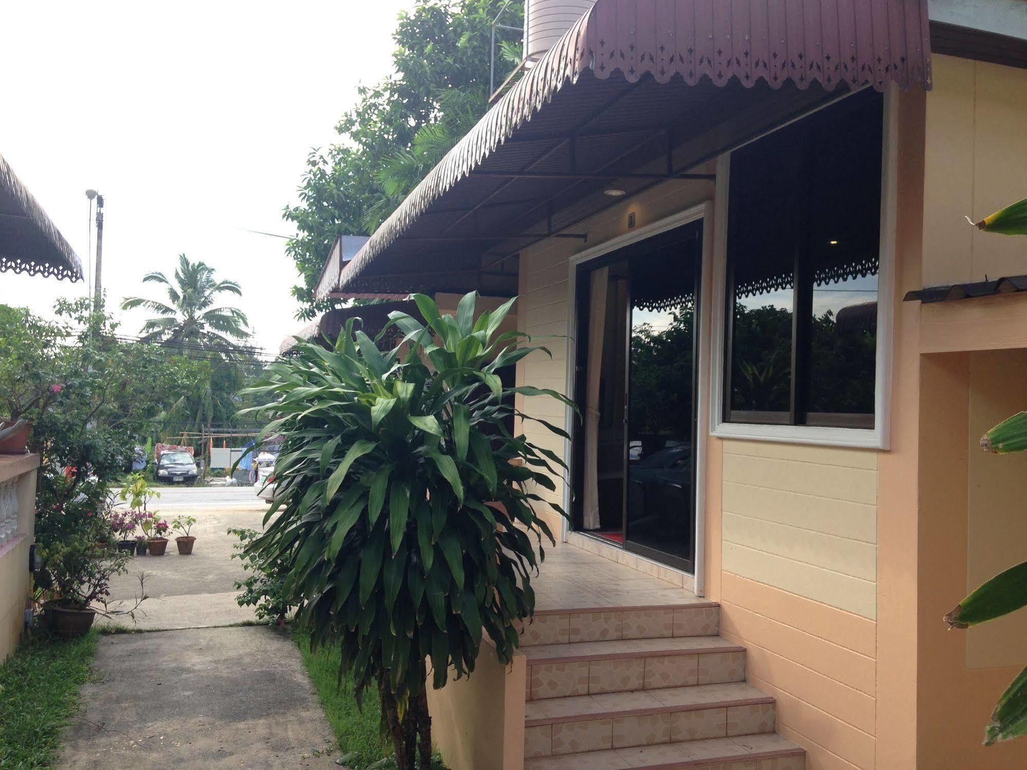 Naiyang Cottage Nai Yang Beach Buitenkant foto